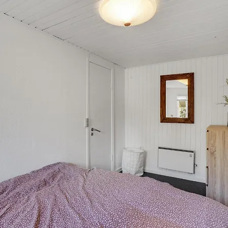 2 Bedroom Gorgeous In Feriehus