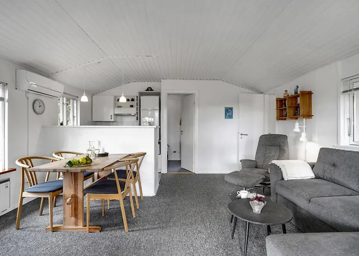 2 Bedroom Gorgeous In 度假居